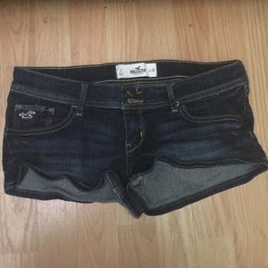 Hollister Shorts ✨SOLD✨