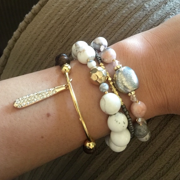 Stack of 4 beautiful bracelets! *SOLD LOCALLY!* - Picture 2 of 3