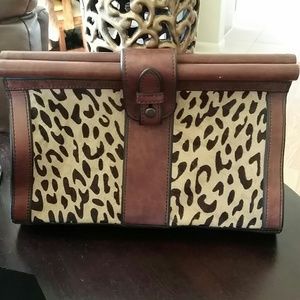 Fossil Re-issue clutch