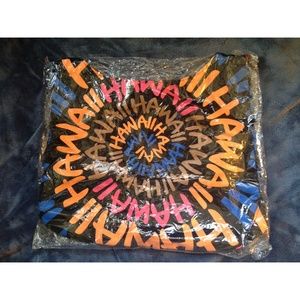 Robin Ruth Hawaii Orange Swirl Sling Bag