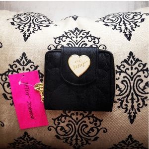 Betsy Johnson Wallet💗