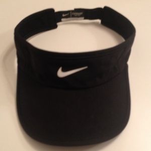 Nike DryFit Visor