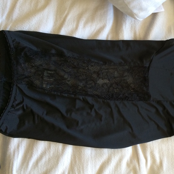 TRADED - Picture 3 of 3