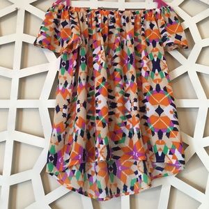 ⭐️REDUCED⭐️off the shoulder silk short sleeve top