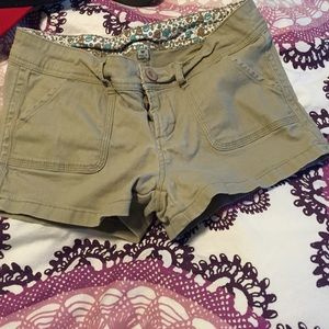 Khaki shorts