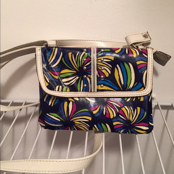 relic crossbody bag!!