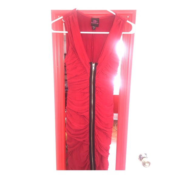 Dress - Picture 1 of 2