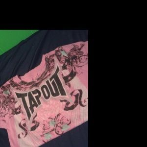 Tapout small shirt