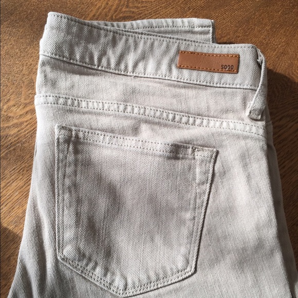 Sandy colored jeans stretchy like denim