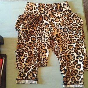 Higher Waisted Leopard/Cheetah Print Joggers