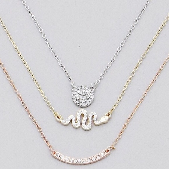 Jewelry - Bar circle & snake layered necklace