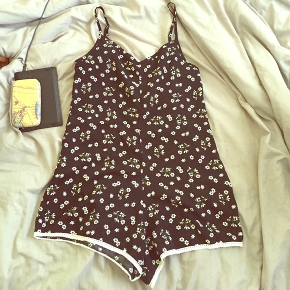 Tilly's floral romper