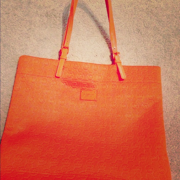 Authentic Michael Kors tote