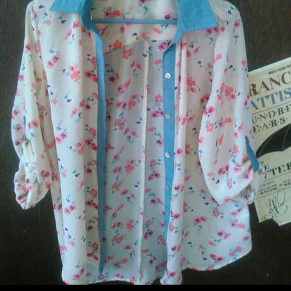 Long sleeve floral button down