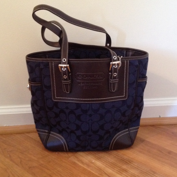 Coach purse