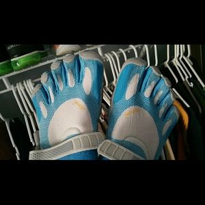 Five finger shoes