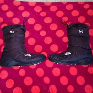 the north face brand NWOT snow boots!