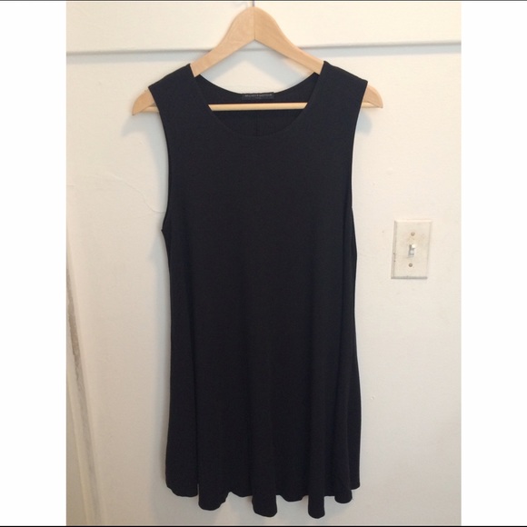 Brandy Melville Alena Dress