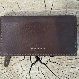 Fossil  check book wallet. Genuine leather!