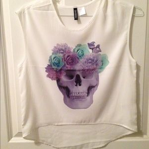 Divided Skull and Floral high low shirt