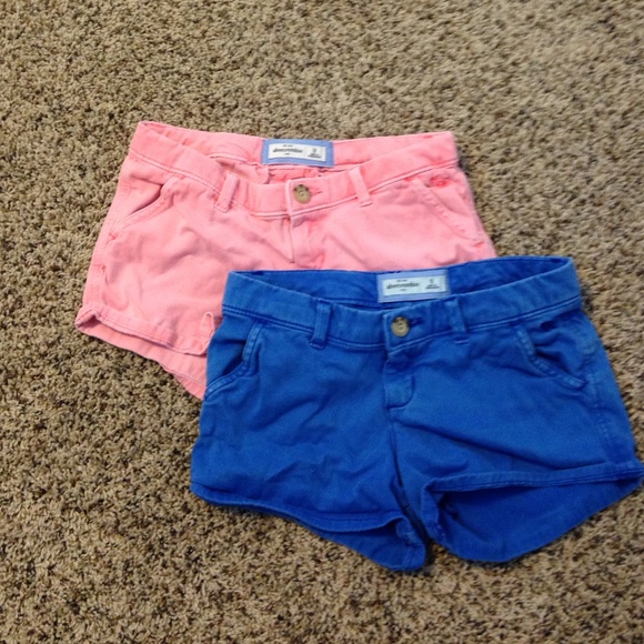 2 pairs of Abercrombie shorts in youth 12 size - Picture 1 of 3