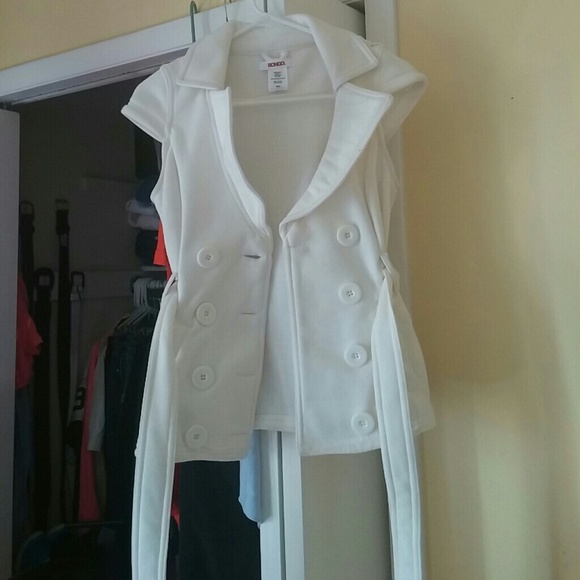 Cream button up cap sleeve