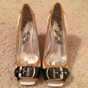 Naught monkey pumps