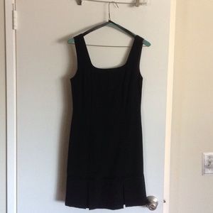 Donna Ricco LBD Size 2 Petite