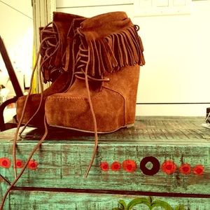 Steve Madden Moccasin wedges never worn! Size 7!