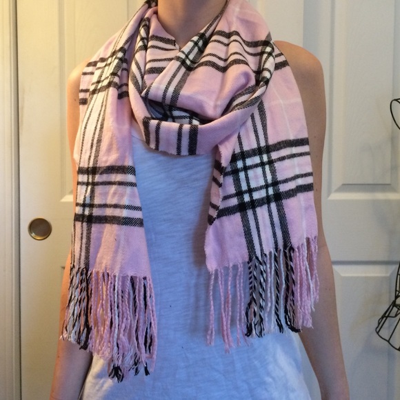 Scarf - Picture 2 of 3