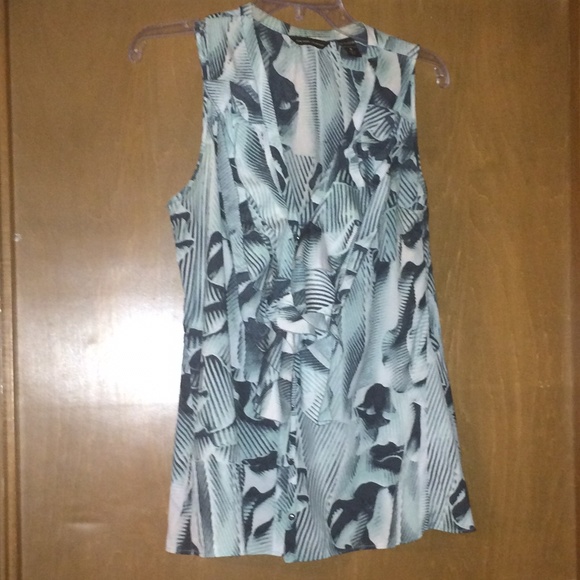 Wear to work button up...  Size Medium...