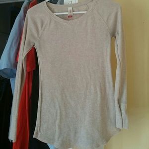 2 long sleeve Thermal t-shirts