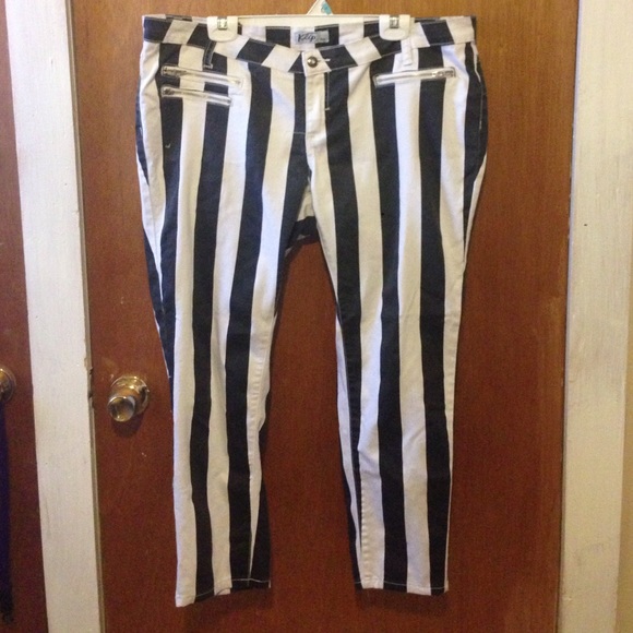 Vertical Strip Skinny Leg Pants
