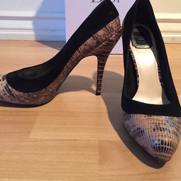 Christian Dior Suede and Snake Embossed Duo Pumps - Picture 4 of 4