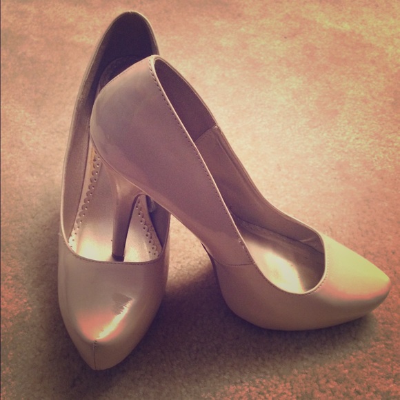 Nude platform heels