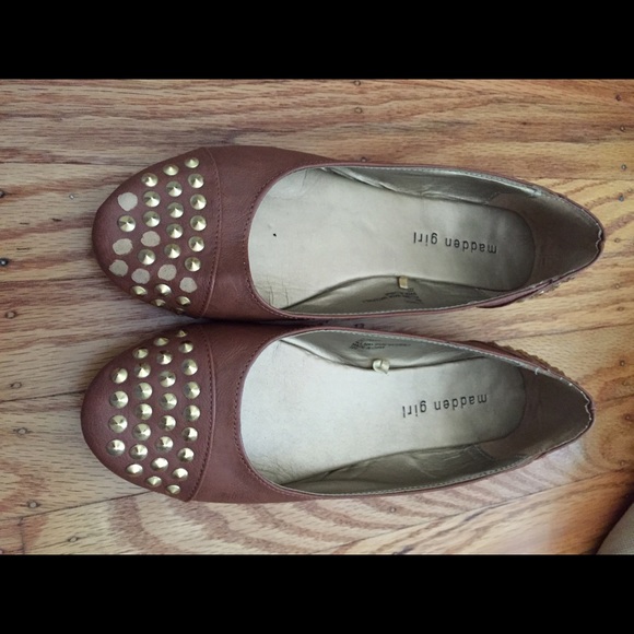Brown flats