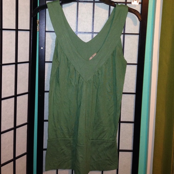 Forever 21 Tops - Green shirt