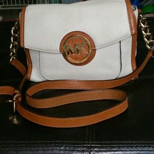 Michael Kors shoulder/crossbody handbag