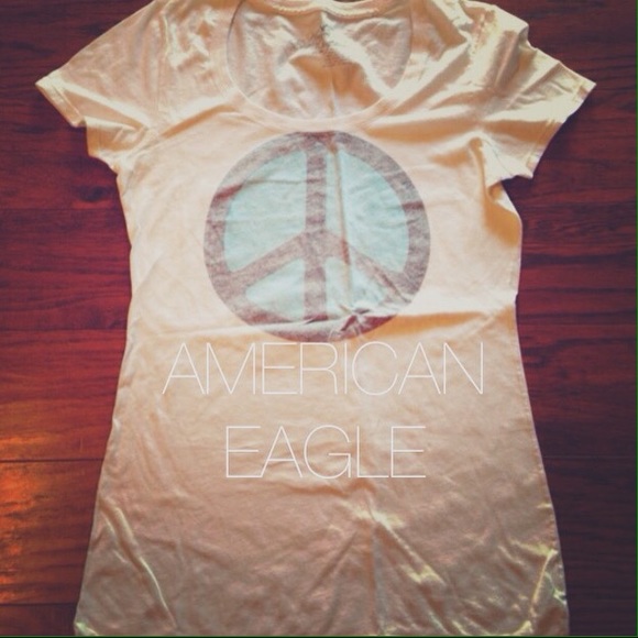 American Eagle Outfitters Tops - American Eagle Peace Sign Graphic Tee