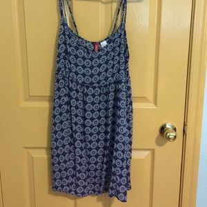 H&M (S) Light loose blue pattern dress