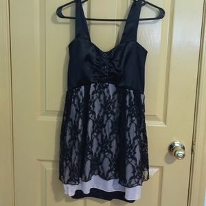 Black pink lace dress. Strapless!