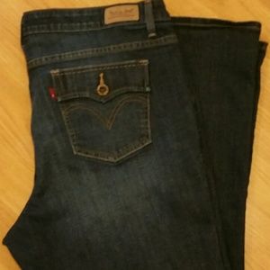 Plus Size Levis Women's Size 18 W