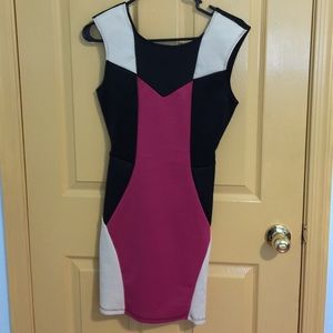 Material Girl(M) Color Block dress w/shoulder pads
