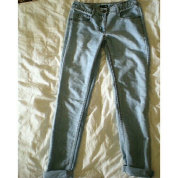 Lightwash Vintage Looking Jeans - Picture 3 of 4
