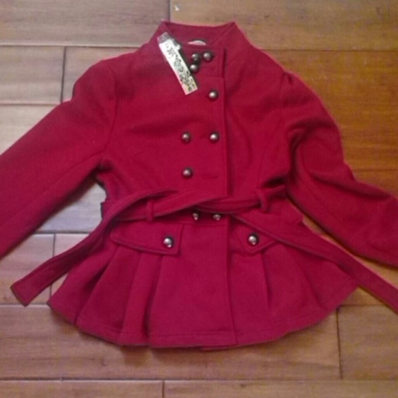 Red puplum coat