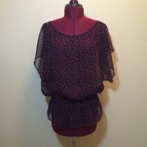 American Eagle Chiffon Top 🌸