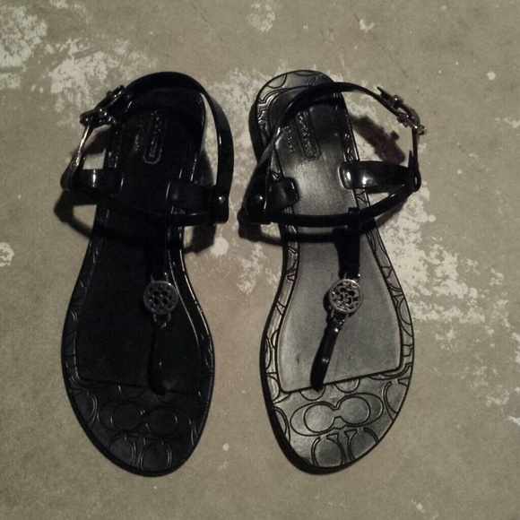 BUNDLE Coach sandals black & stylish thong sandals