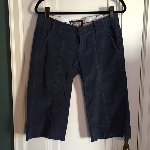 Fossil corduroy capris - Picture 1 of 4