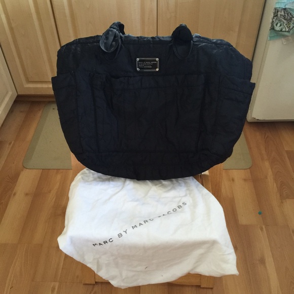 💢 SOLD 💢 Marc Jacobs Pretty Nylon Eliz-A-Baby - Picture 1 of 3