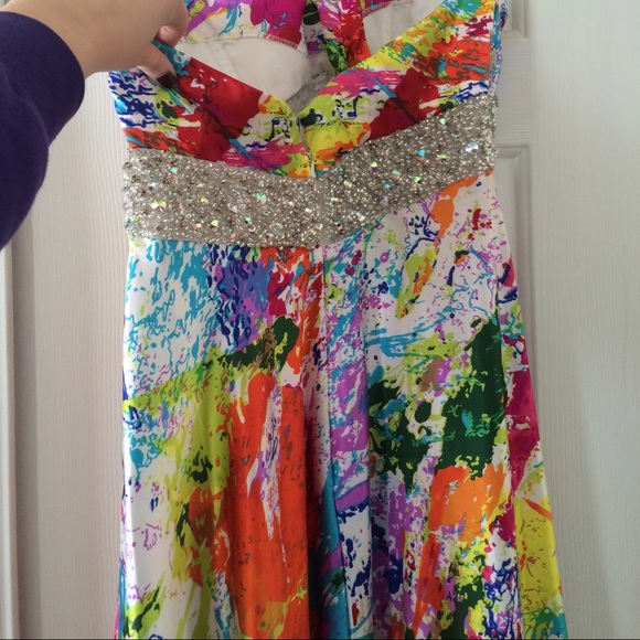 Prom dress/ ball gown - Picture 4 of 4